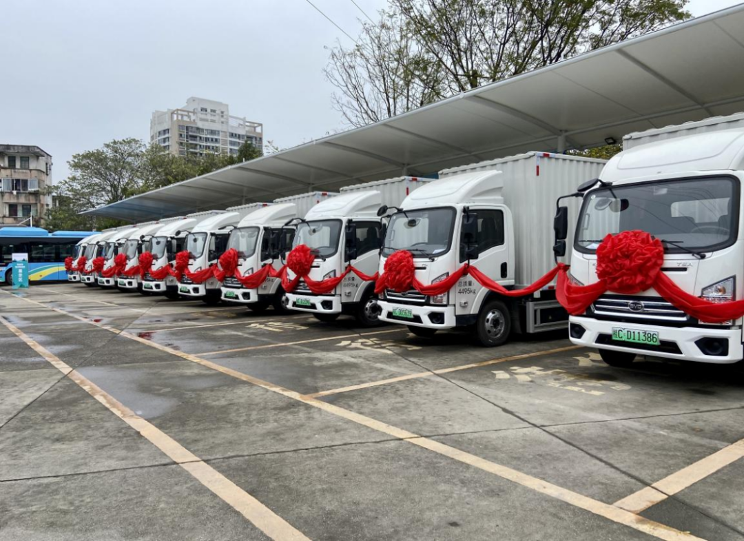 1-20121011320N04.png 1-20121011320N04.png